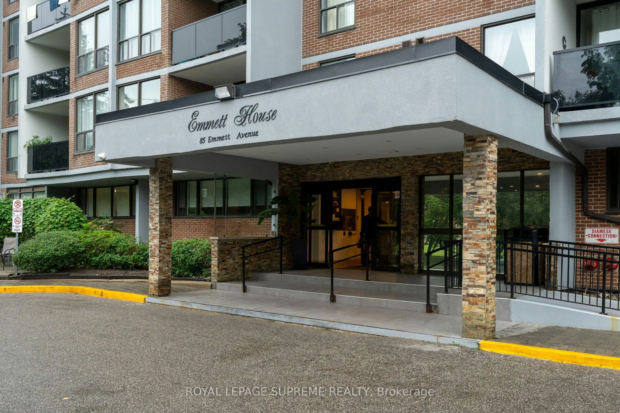 2409-85 Emmett Avenue, Toronto, ON, M6M 5A2