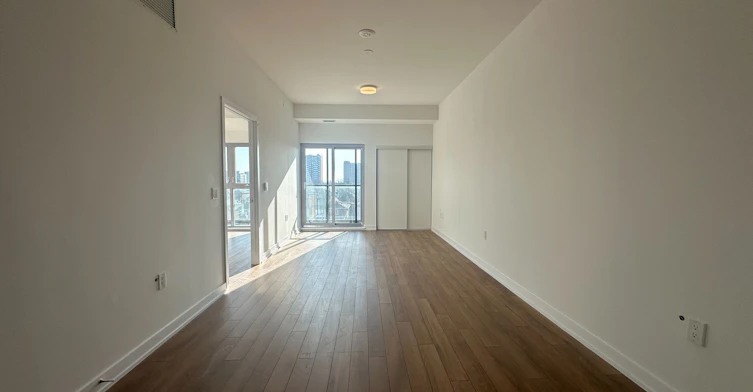 602-2433 Dufferin Street, Toronto, ON, M6E 0B4 - 7