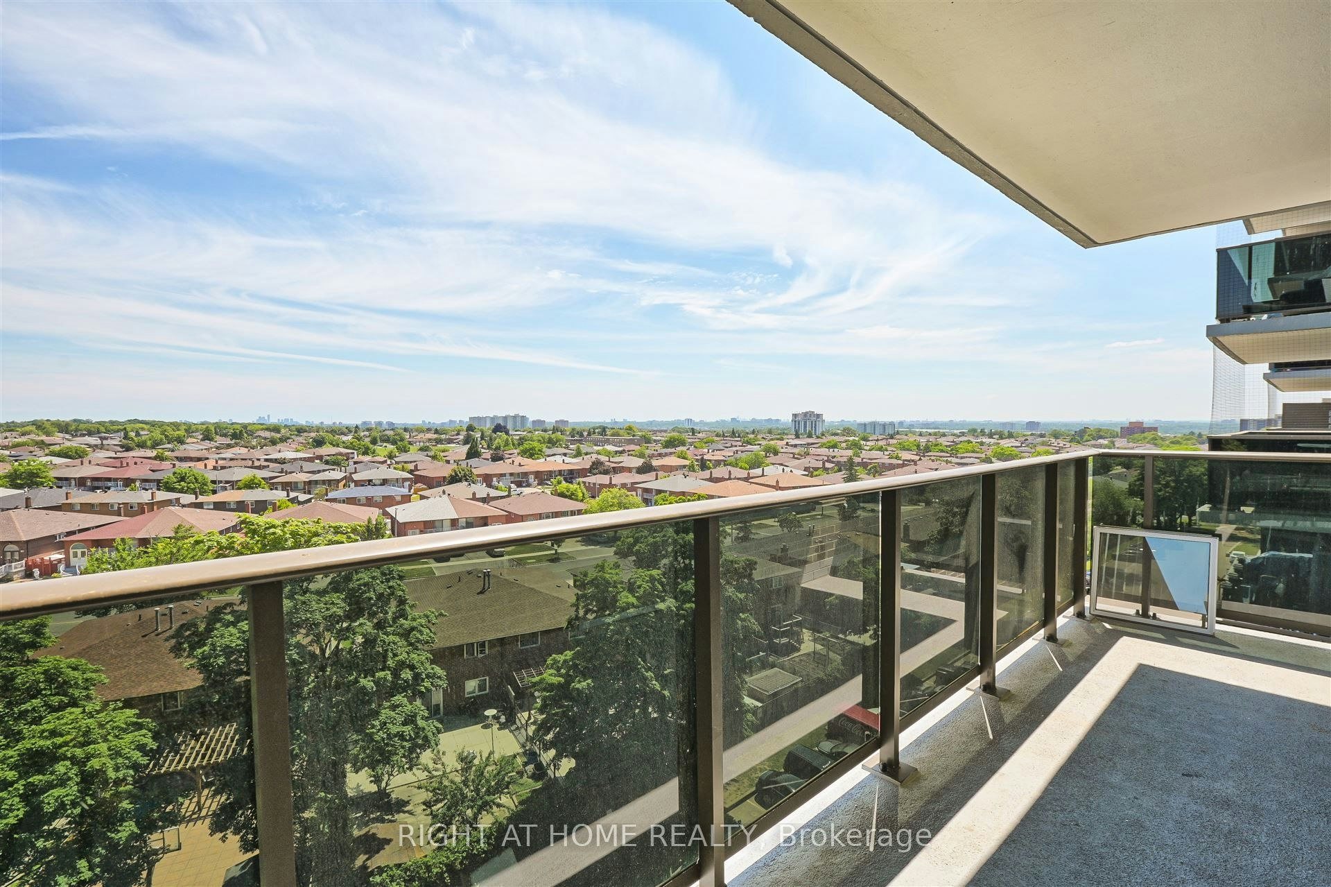 812-235 Grandravine Drive, Toronto, ON, M3N 1J2 - 9