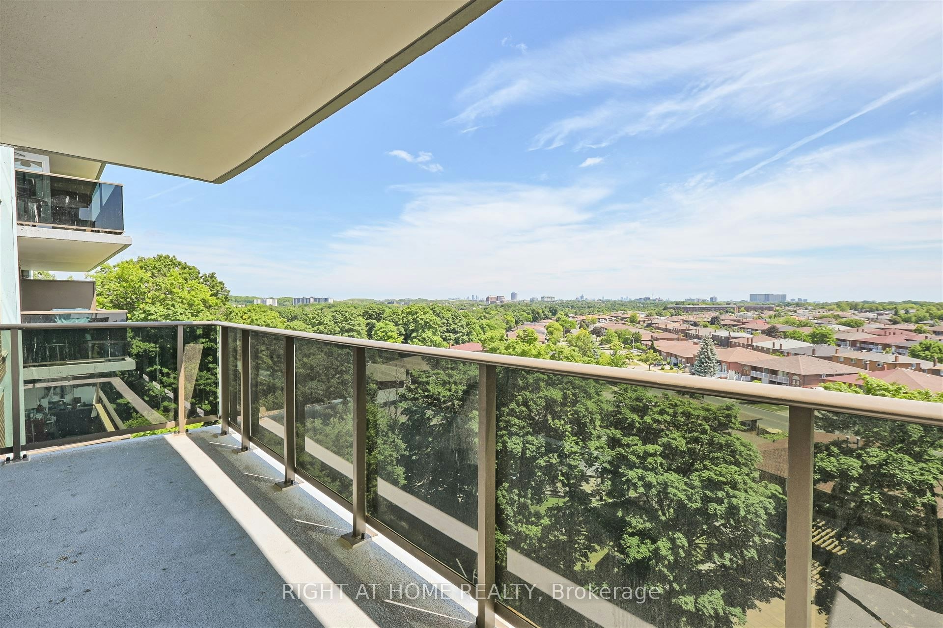 812-235 Grandravine Drive, Toronto, ON, M3N 1J2 - 8