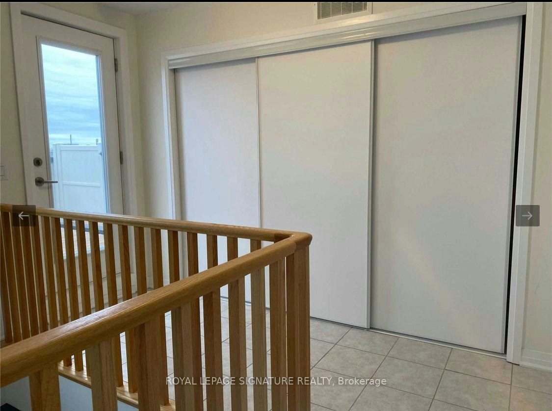4-161 William Duncan Road, Toronto, ON, M3K 0B9 - 9