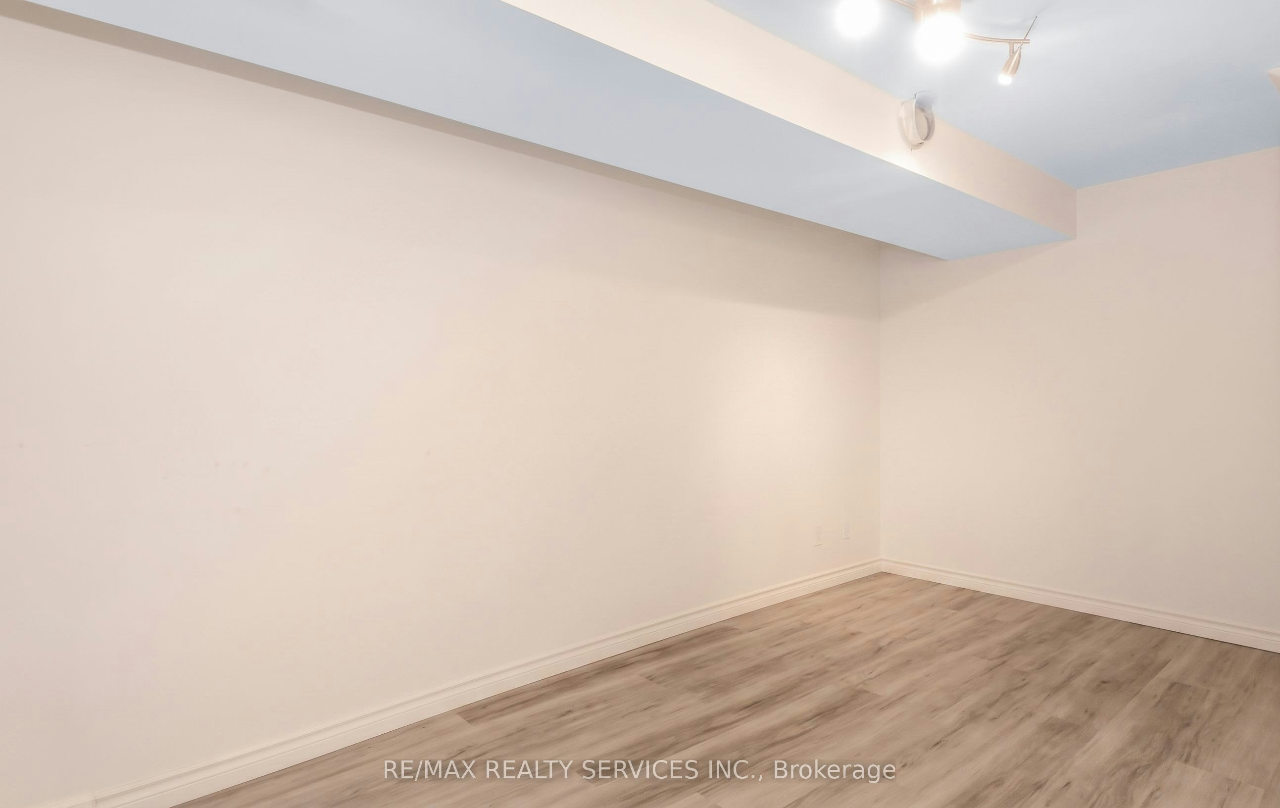 (BSMT)-4161 Goldenrod Crescent, Mississauga, ON, L5V 3C1 - 4