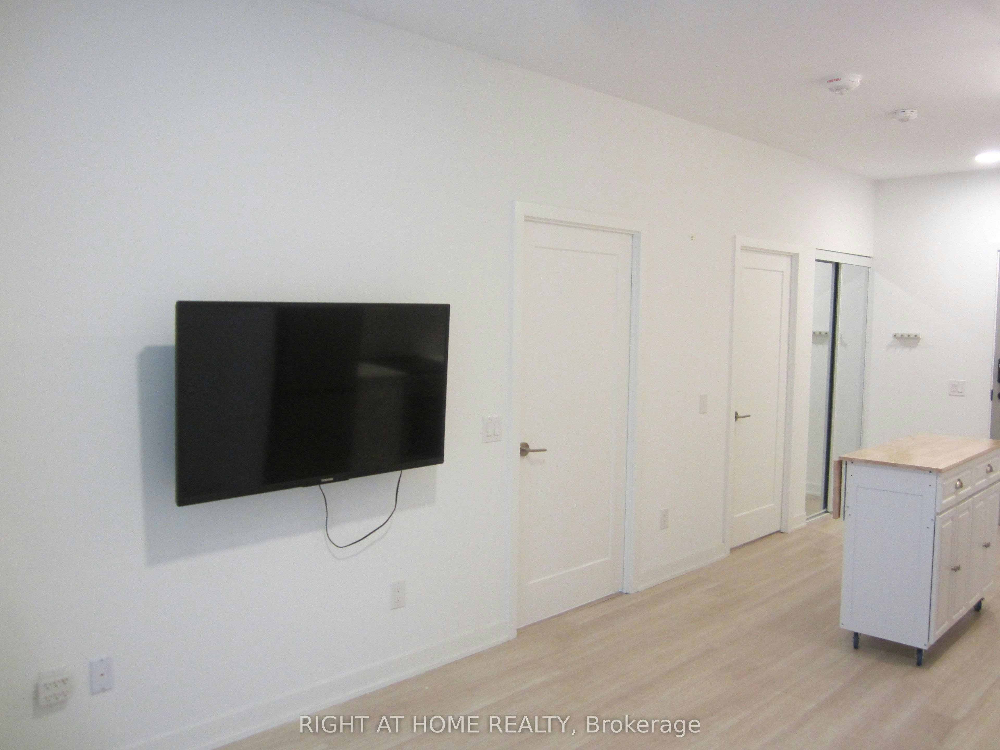 618-5105 Hurontario Street, Mississauga, ON, L4Z 0C9 - 8