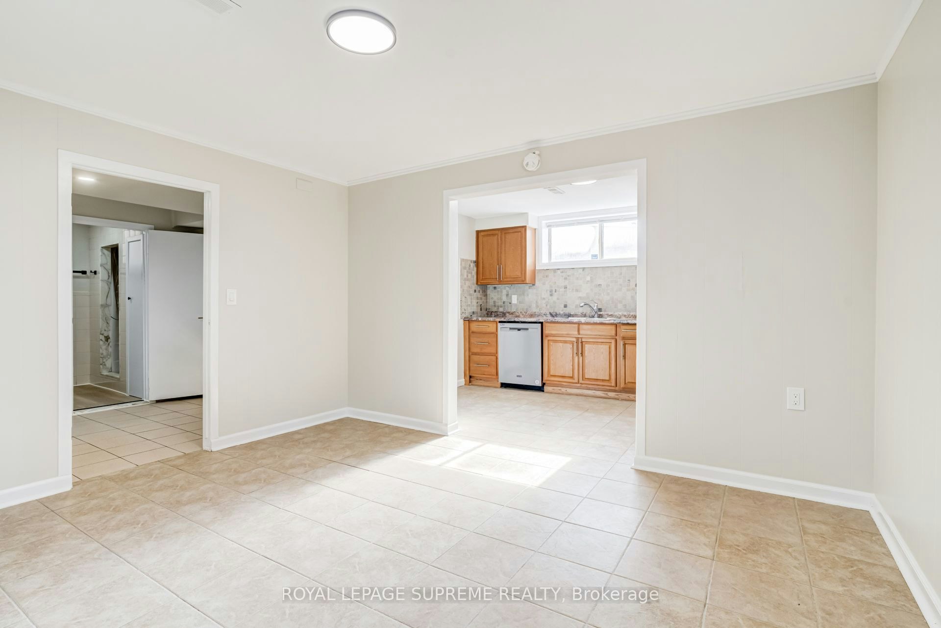 Bsmt-5 Paramount Court, Toronto, ON, M6M 2L3 - 7