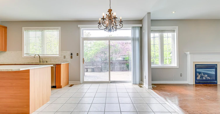2290 Woodmont Crescent S, Oakville, ON, L6M 5A1 - 11