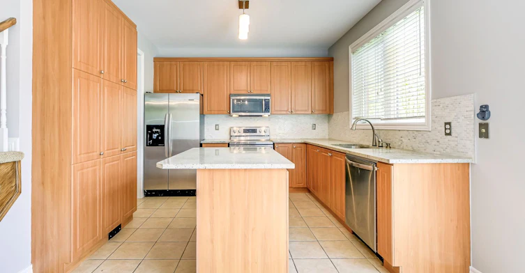 2290 Woodmont Crescent S, Oakville, ON, L6M 5A1 - 14