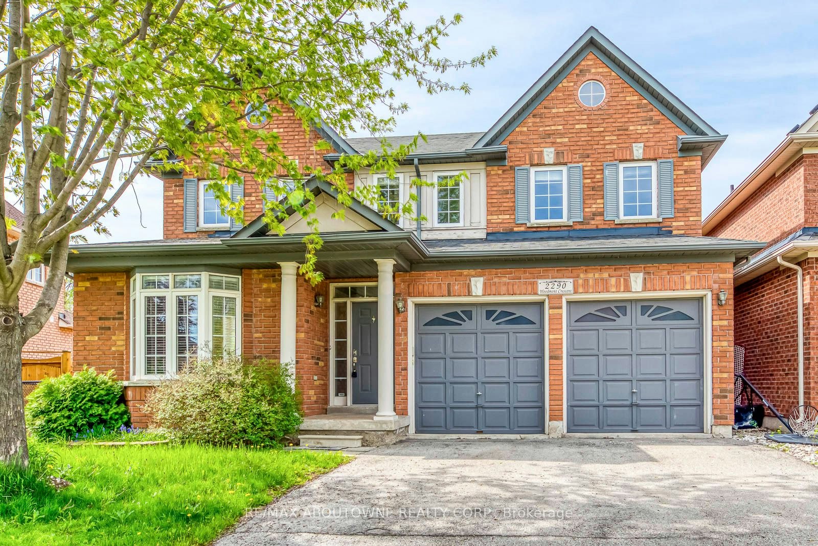 2290 Woodmont Crescent S, Oakville, ON, L6M 5A1