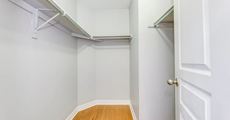 2290 Woodmont Crescent S, Oakville, ON, L6M 5A1 - 30