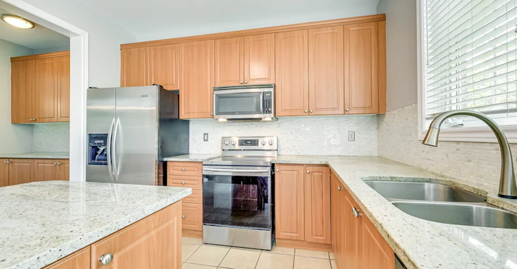 2290 Woodmont Crescent S, Oakville, ON, L6M 5A1 - 16