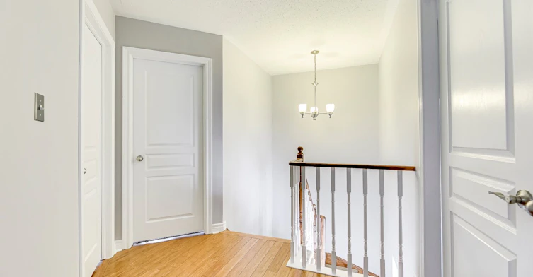 2290 Woodmont Crescent S, Oakville, ON, L6M 5A1 - 25