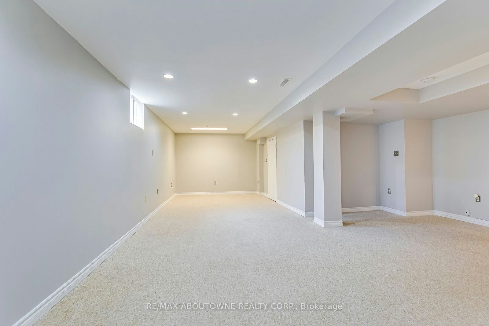 2290 Woodmont Crescent S, Oakville, ON, L6M 5A1 - 39
