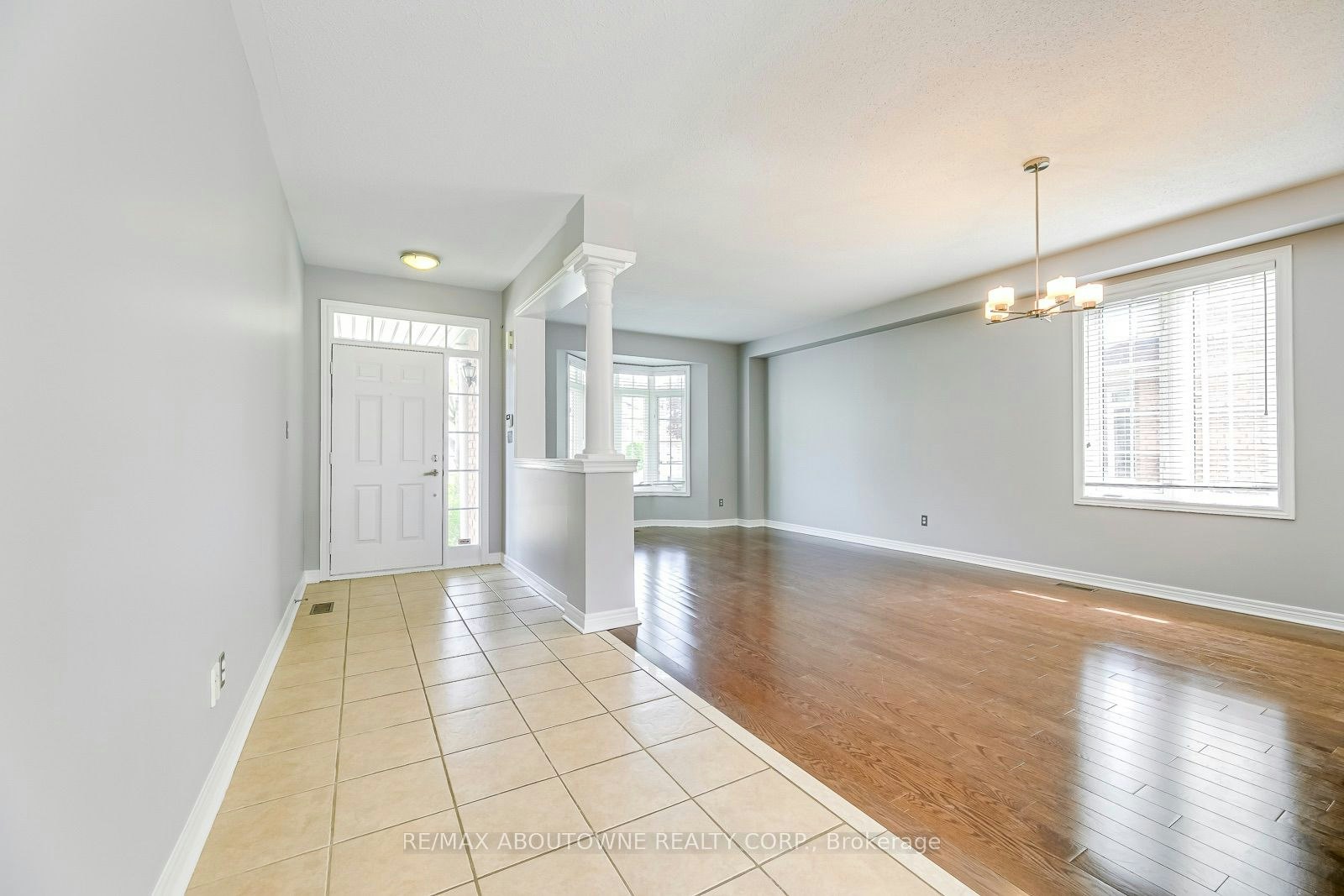 2290 Woodmont Crescent S, Oakville, ON, L6M 5A1 - 5
