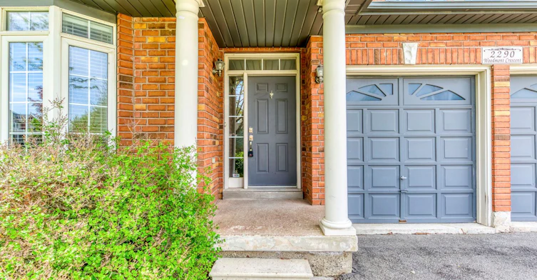 2290 Woodmont Crescent S, Oakville, ON, L6M 5A1 - 3