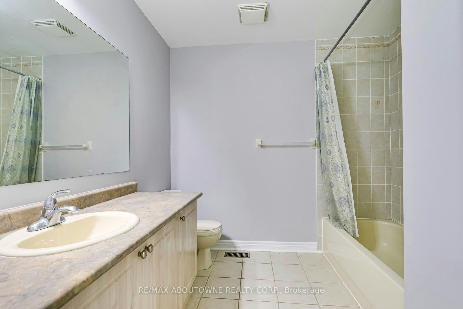 2290 Woodmont Crescent S, Oakville, ON, L6M 5A1 - 37