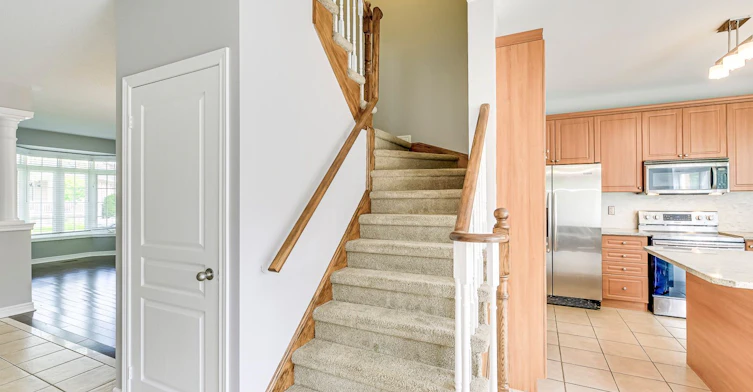 2290 Woodmont Crescent S, Oakville, ON, L6M 5A1 - 24
