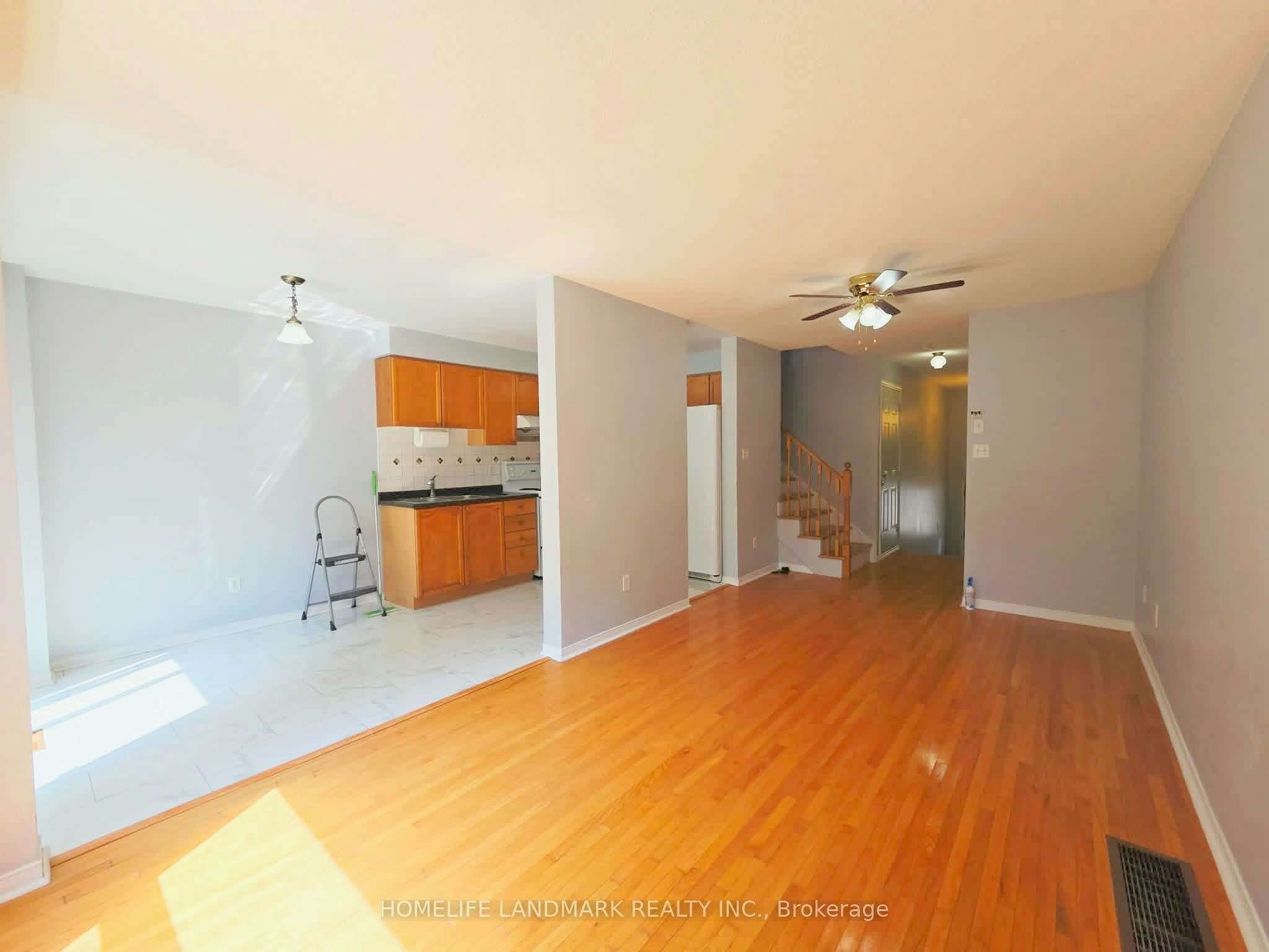 121-1480 Britannia Road W, Mississauga, ON, L5V 2K4 - 3