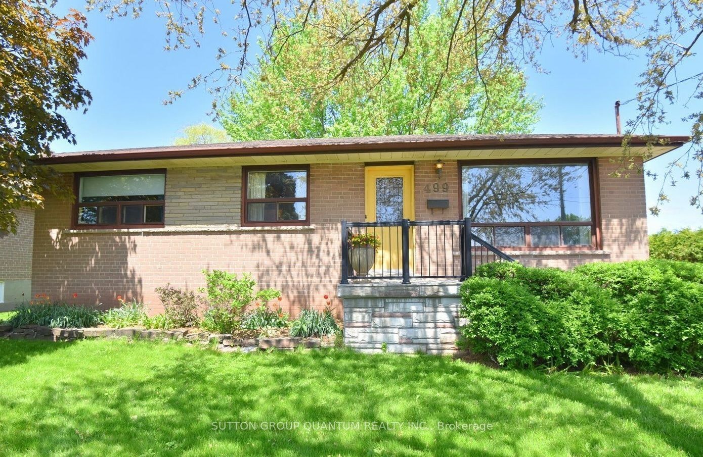 499 Valley Drive N, Oakville, ON, L6L 4L9