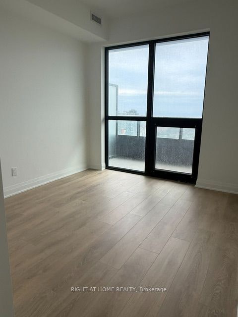 2904-4015 The Exchange Drive, Mississauga, ON, L5B 0N9 - 5