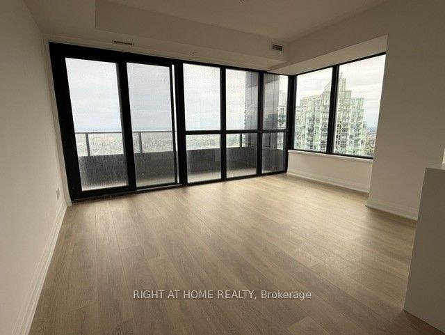 2904-4015 The Exchange Drive, Mississauga, ON, L5B 0N9 - 2