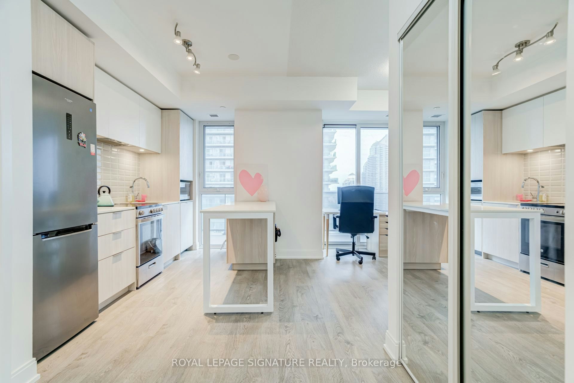 1908-70 Annie Craig Drive, Toronto, ON, M8V 0G2 - 7