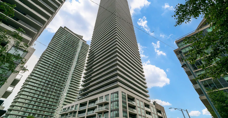 1908-70 Annie Craig Drive, Toronto, ON, M8V 0G2
