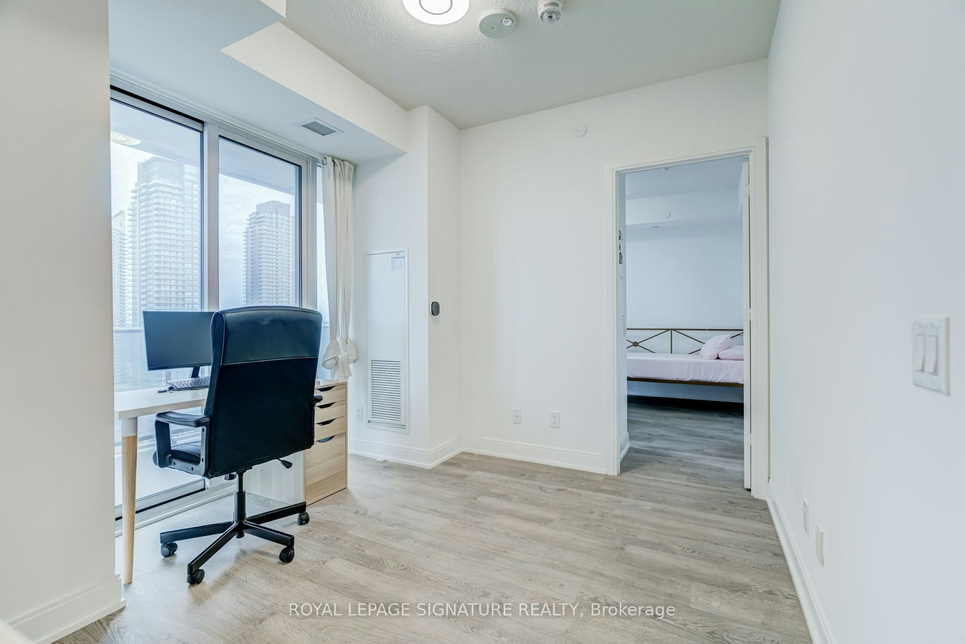1908-70 Annie Craig Drive, Toronto, ON, M8V 0G2 - 11