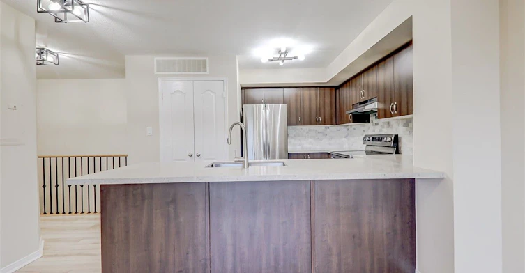 1-5625 Oscar Peterson Boulevard, Mississauga, ON, L5M 0T2 - 11