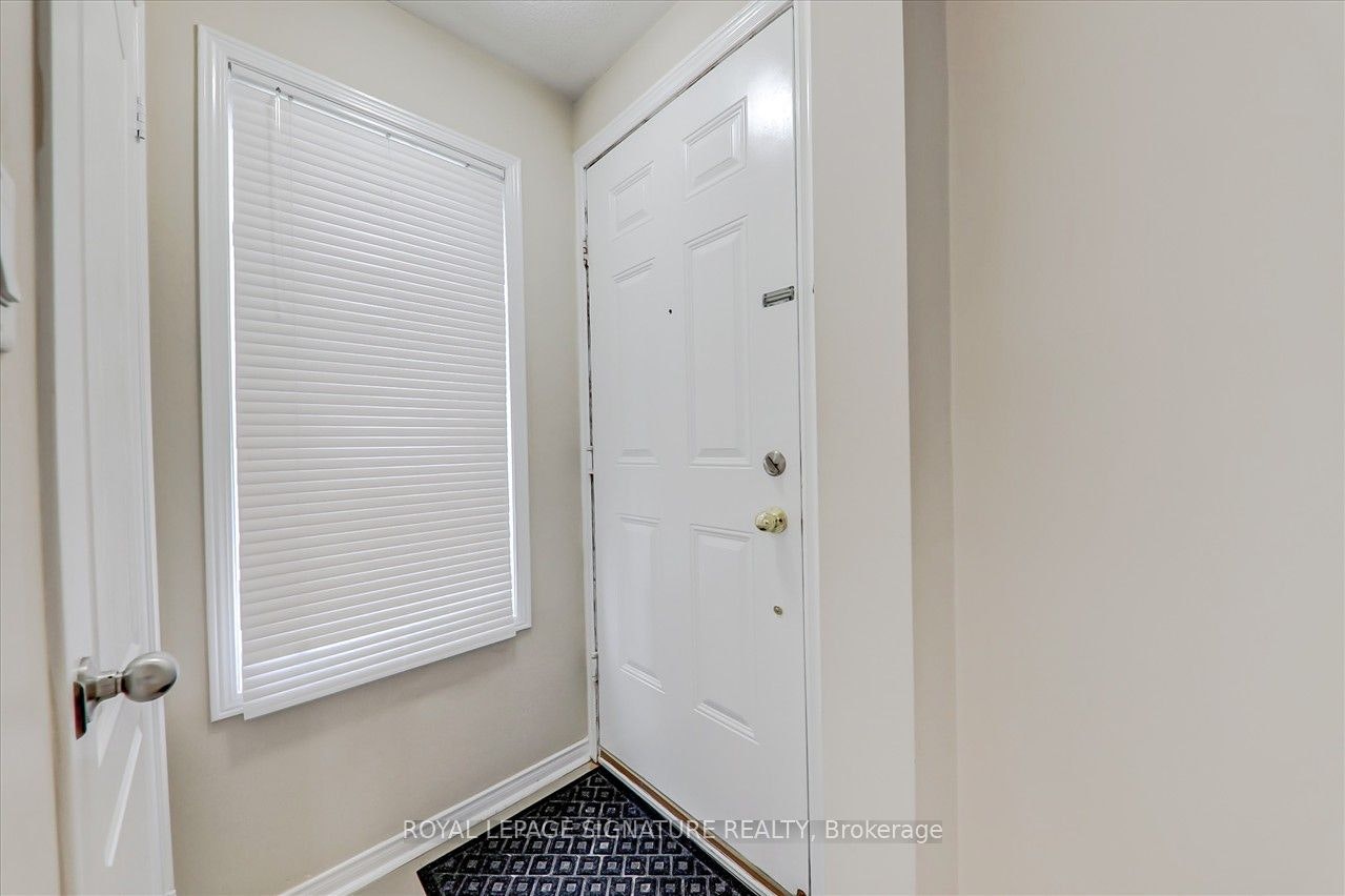 1-5625 Oscar Peterson Boulevard, Mississauga, ON, L5M 0T2 - 5