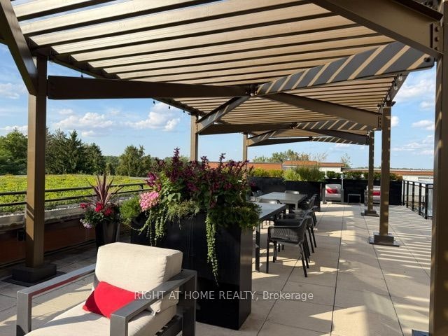 253-1575 Lakeshore Road W, Mississauga, ON, L5J 1J4 - 21