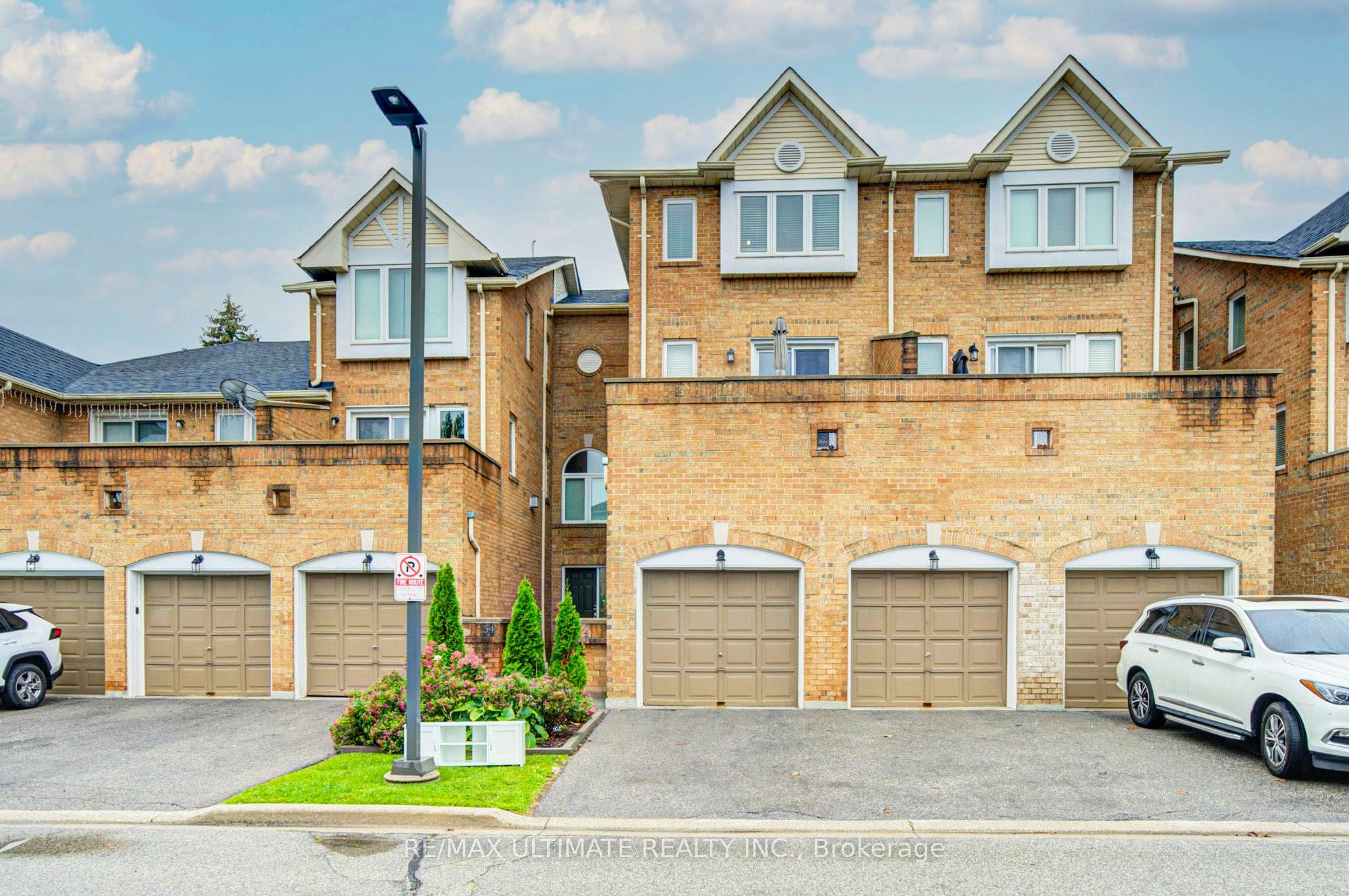 53-45 Bristol Road E, Mississauga, ON, L4Z 3P5
