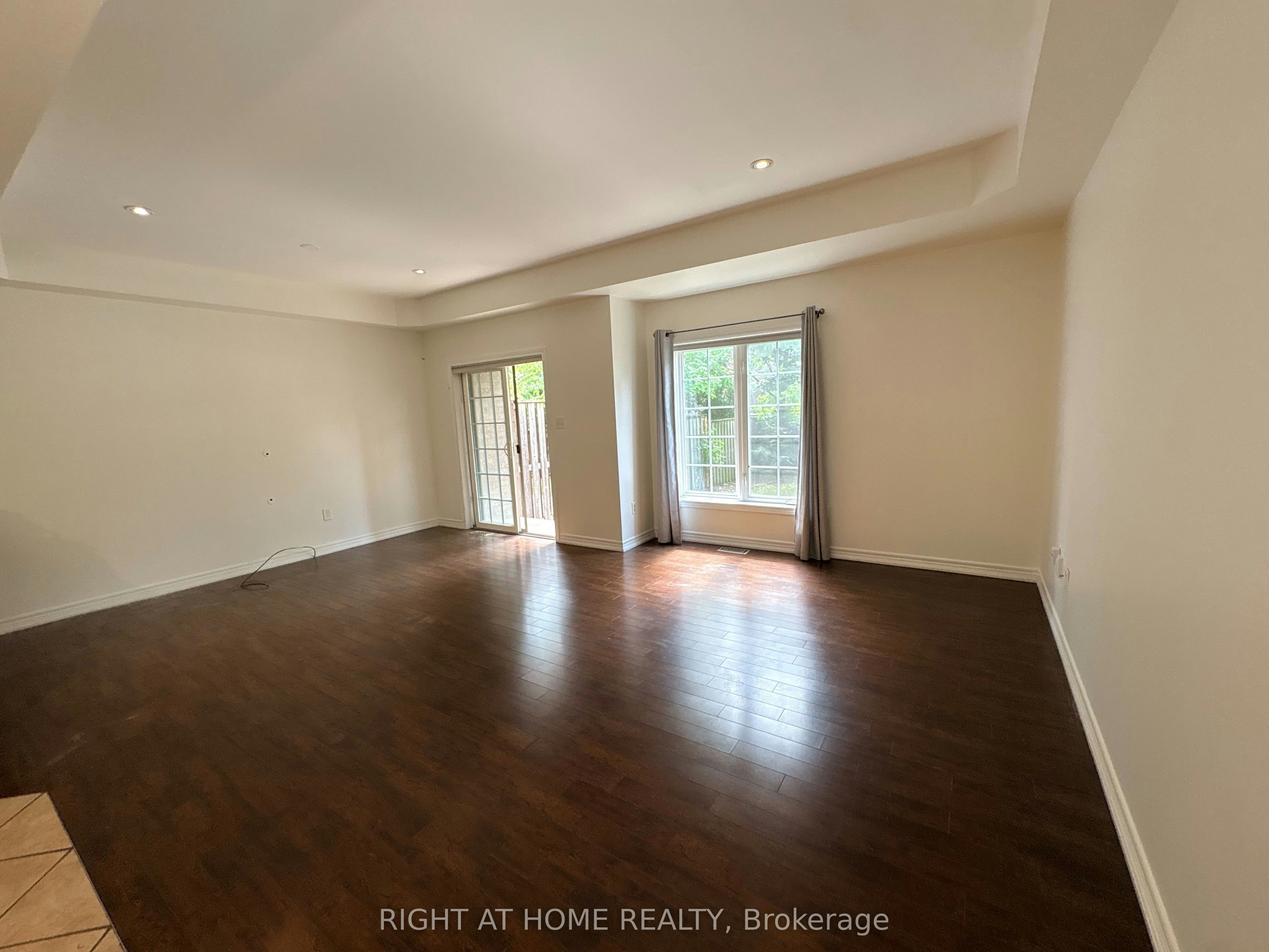 4029 Alexan Crescent, Burlington, ON, L7M 5A8 - 3