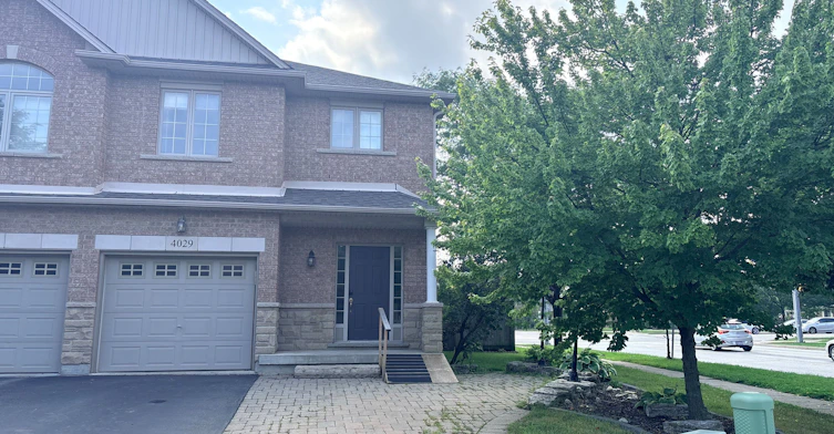 4029 Alexan Crescent, Burlington, ON, L7M 5A8