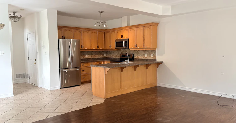 4029 Alexan Crescent, Burlington, ON, L7M 5A8 - 5