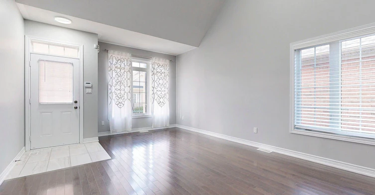 9 Lobelia Street, Brampton, ON, L6R 3Z6 - 3