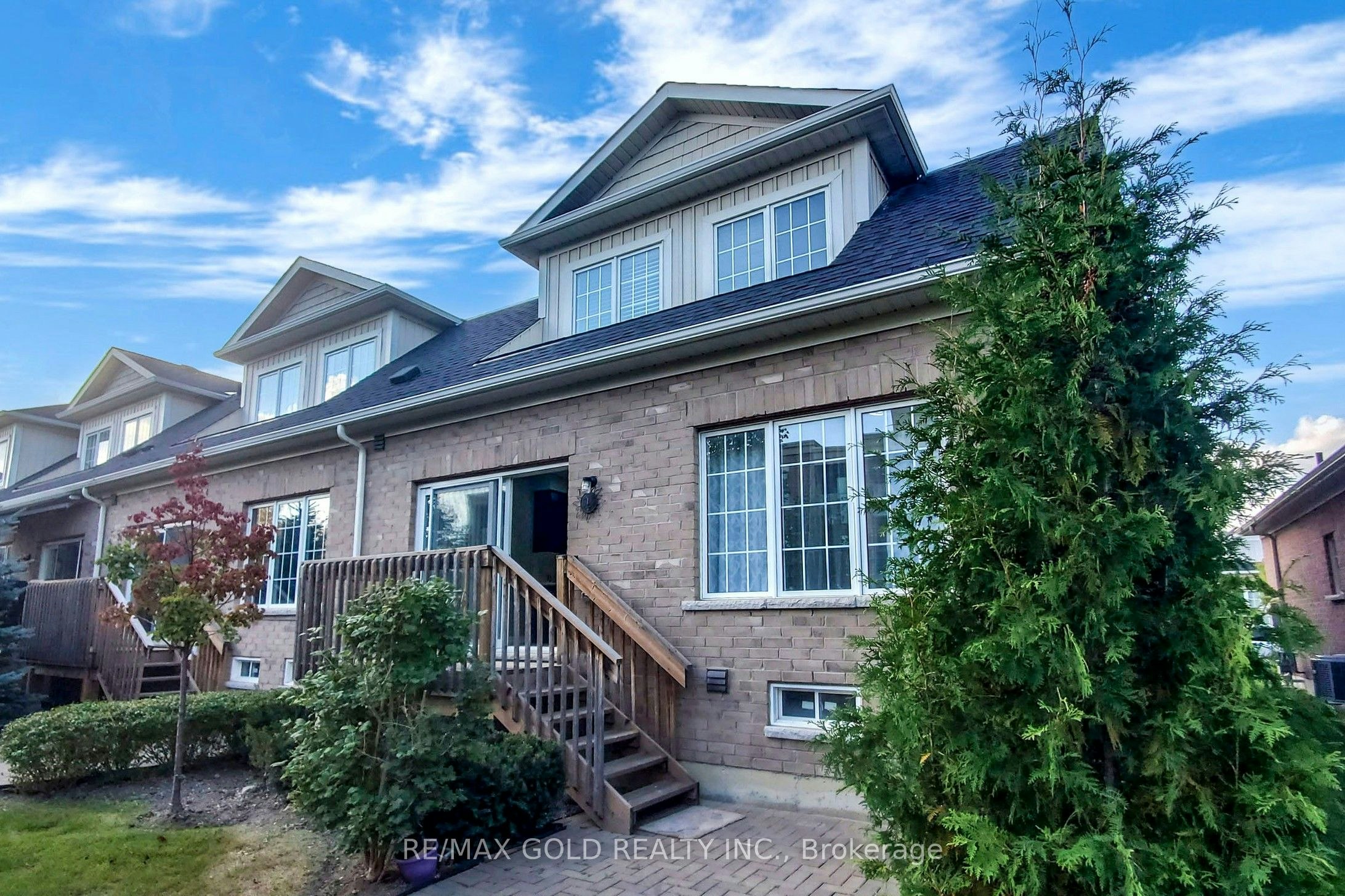 9 Lobelia Street, Brampton, ON, L6R 3Z6 - 30
