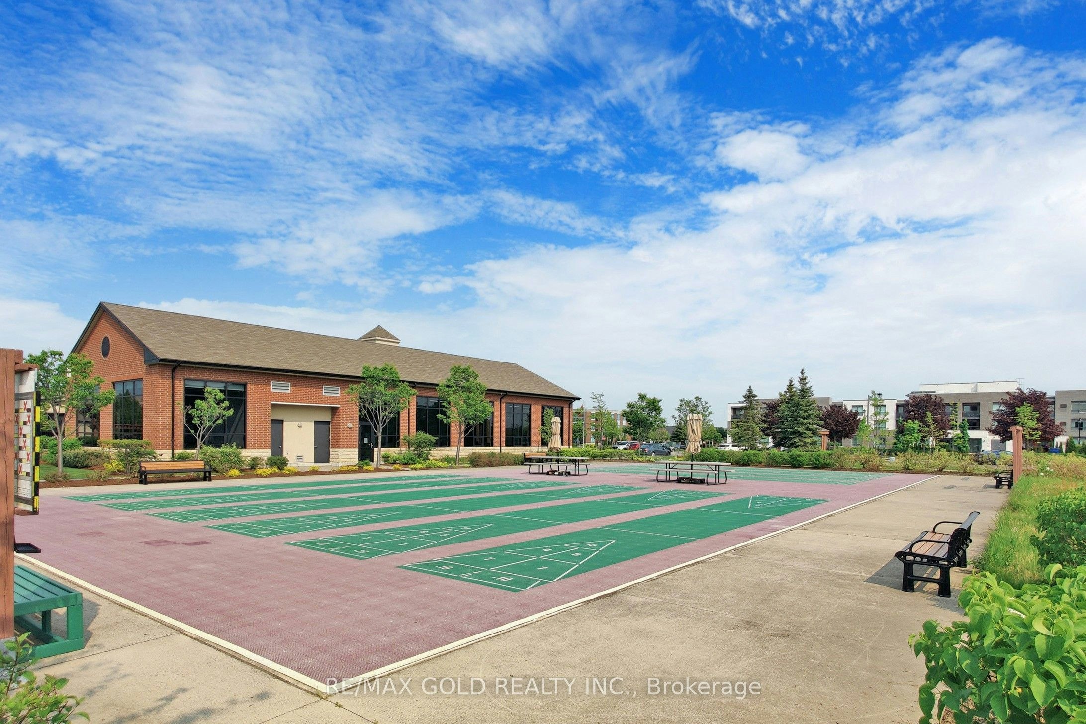 9 Lobelia Street, Brampton, ON, L6R 3Z6 - 34