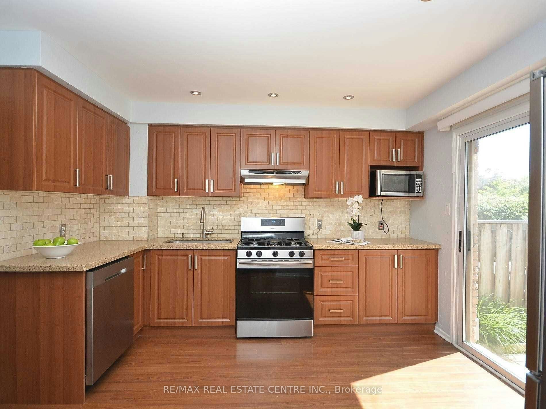 31-7080 Copenhagen (Upper) Road, Mississauga, ON, L5N 2C9
