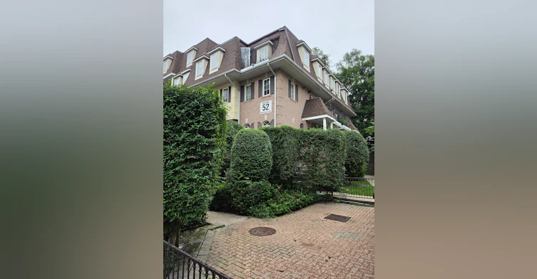 202-52 Sidney Belsey Crescent, Toronto, ON, M6M 5J1