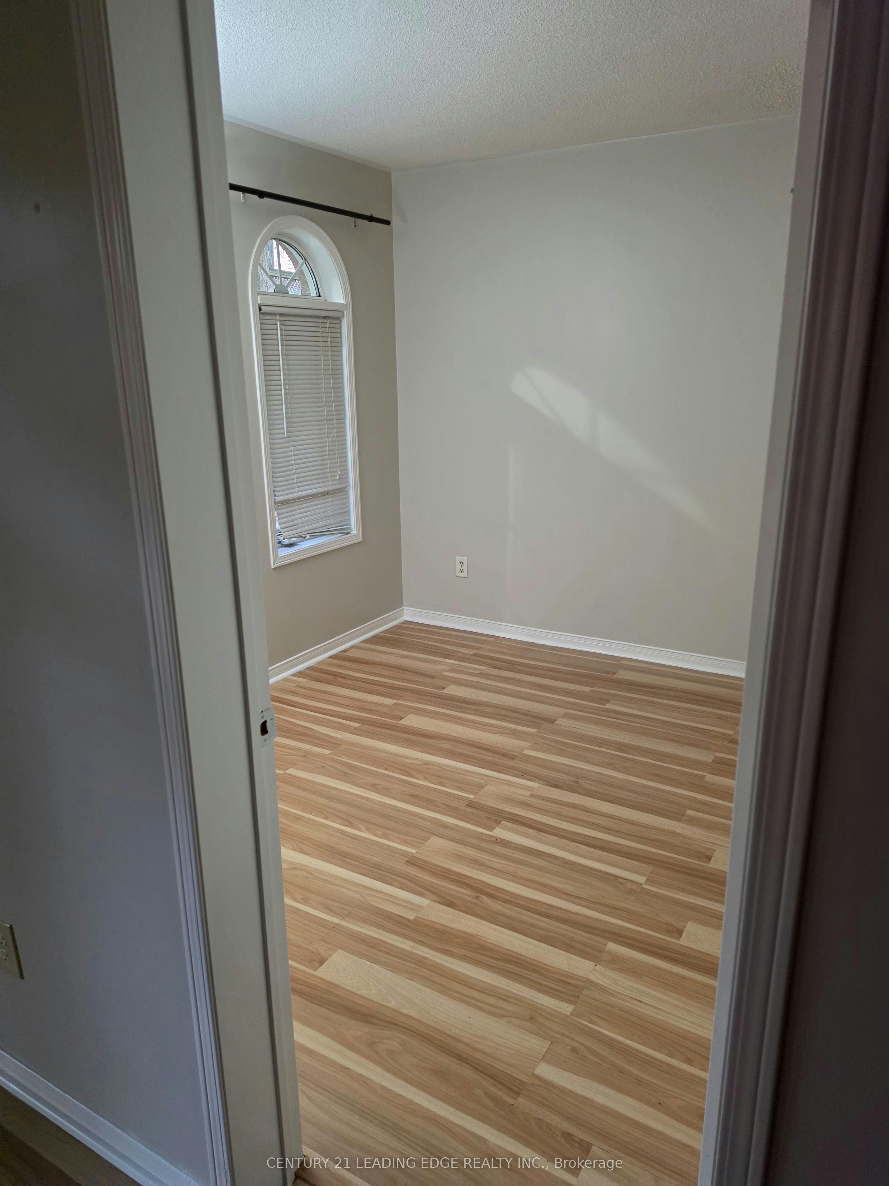 202-52 Sidney Belsey Crescent, Toronto, ON, M6M 5J1 - 21