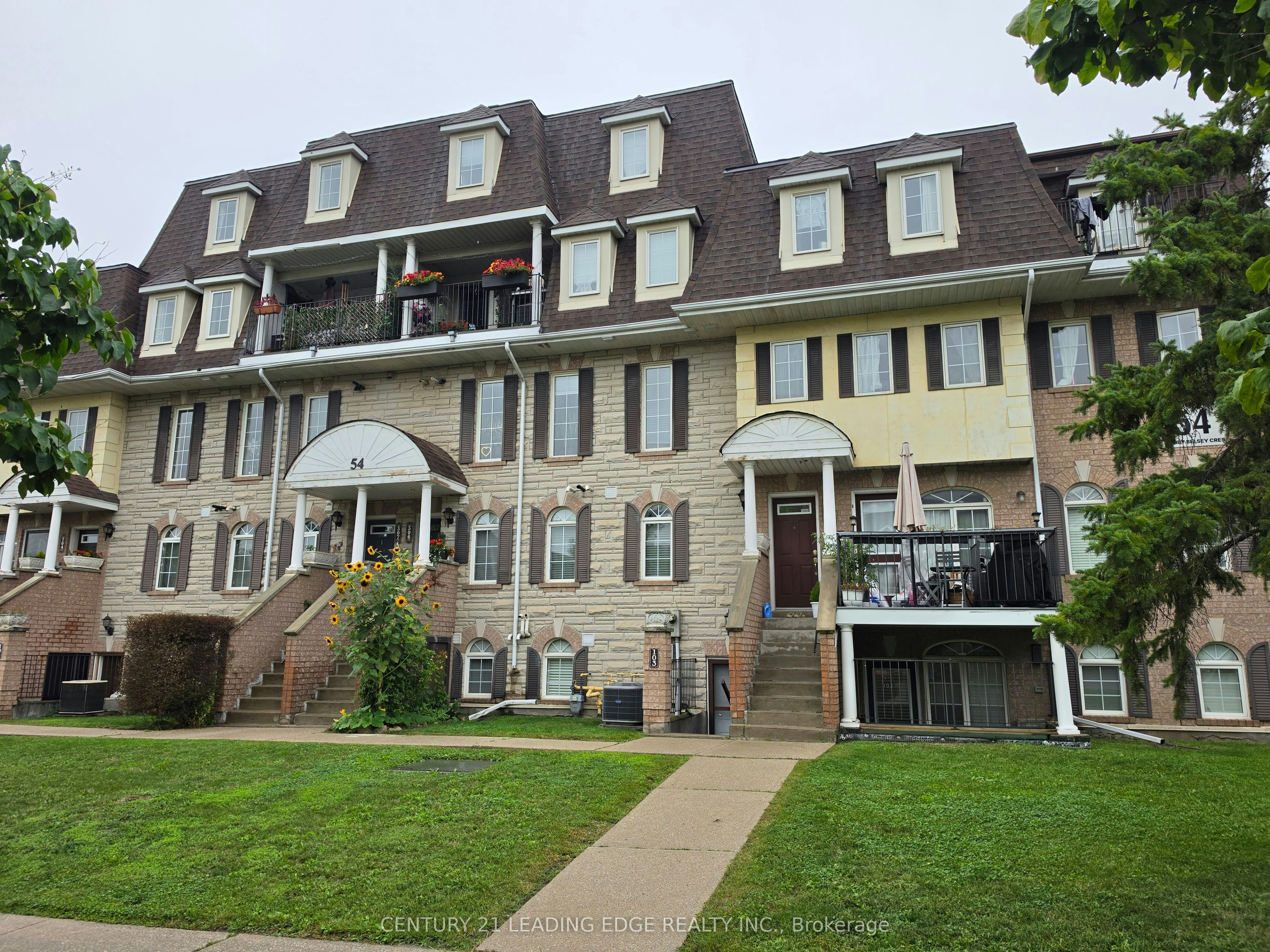 202-52 Sidney Belsey Crescent, Toronto, ON, M6M 5J1 - 27