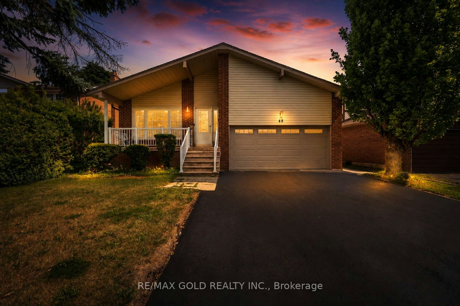 48 Maidstone Crescent, Brampton, ON, L6S 2Z5