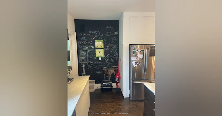 Main & Second-58 Lynd Avenue, Toronto, ON, M6R 1T9 - 15