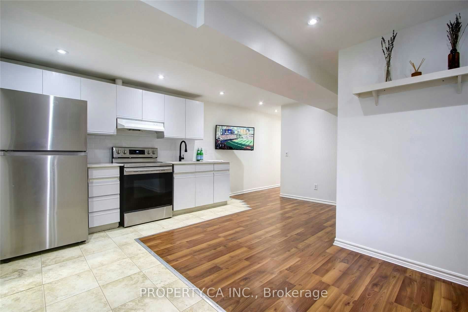 Lower-1012 Ossington Avenue, Toronto, ON, M6G 3V6 - 5