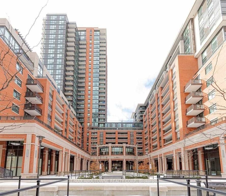 722-830 Lawrence Avenue W, Toronto, ON, M6A 0B6 - 22