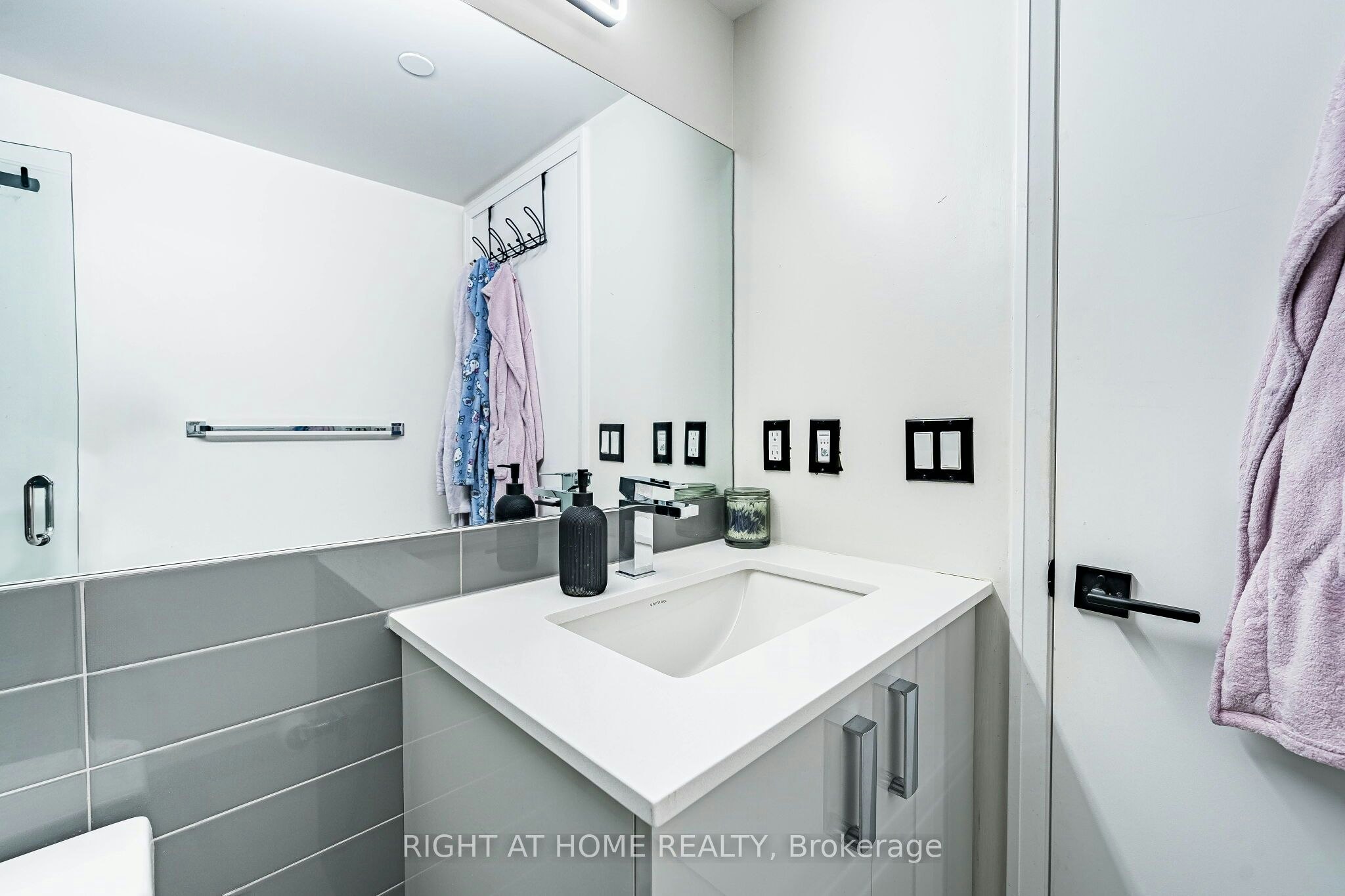 1309-30 Gibbs Road, Toronto, ON, M9B 0E4 - 25