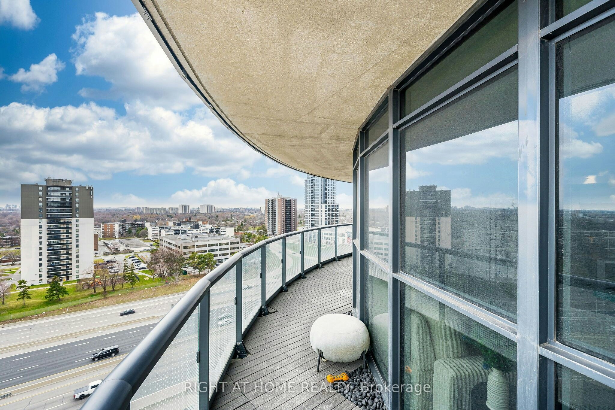 1309-30 Gibbs Road, Toronto, ON, M9B 0E4 - 31