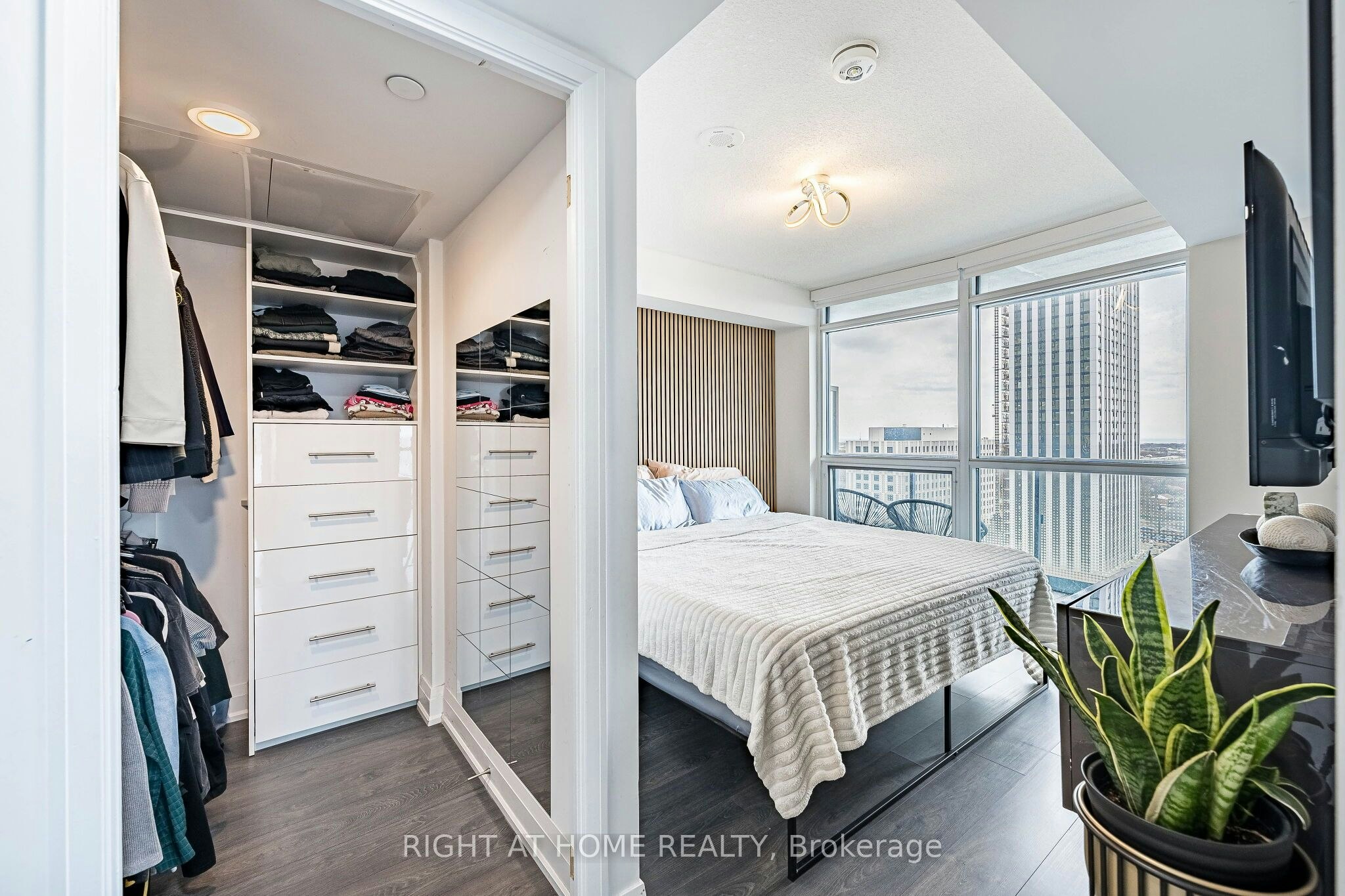 1309-30 Gibbs Road, Toronto, ON, M9B 0E4 - 18