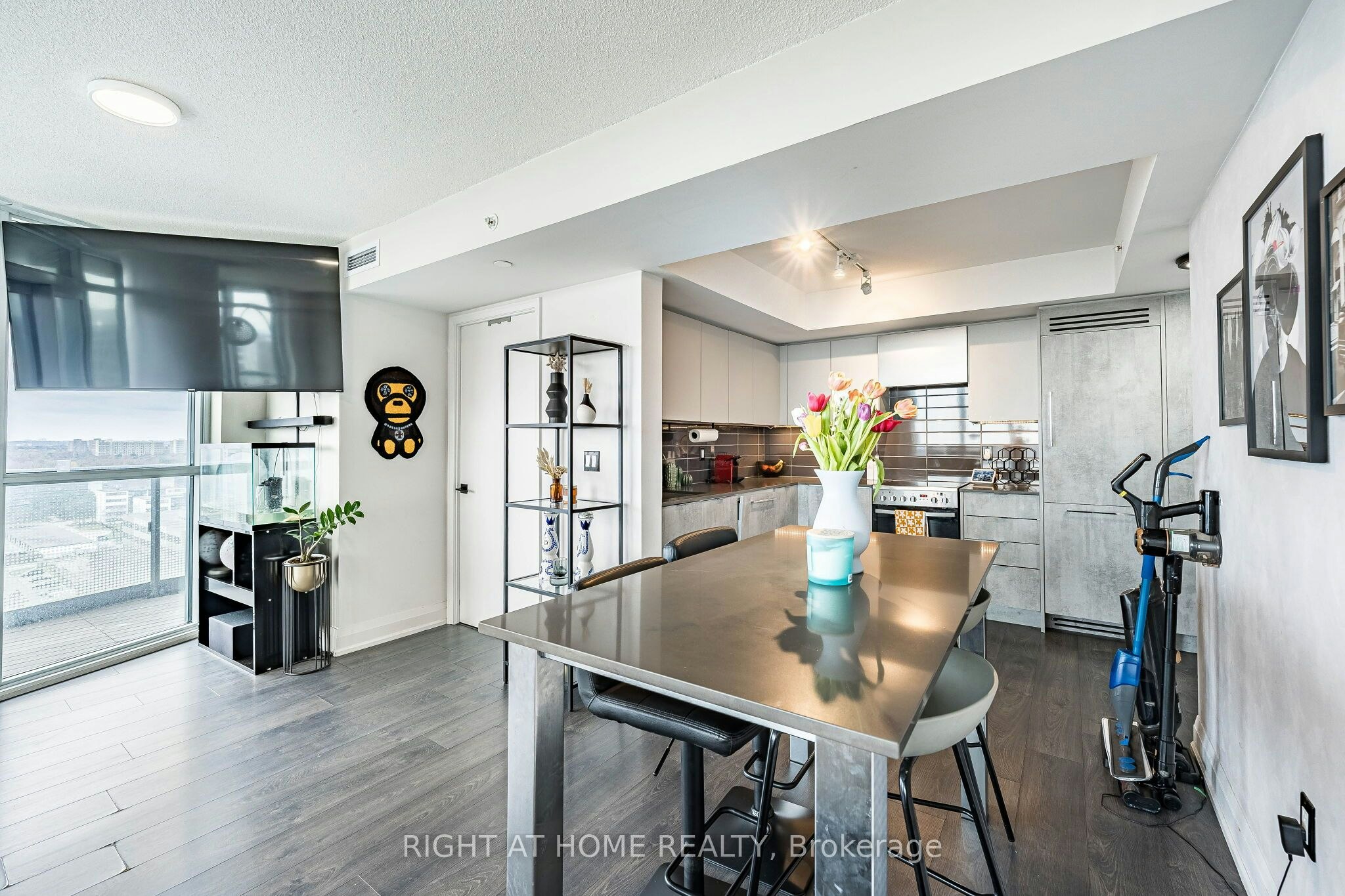 1309-30 Gibbs Road, Toronto, ON, M9B 0E4 - 11