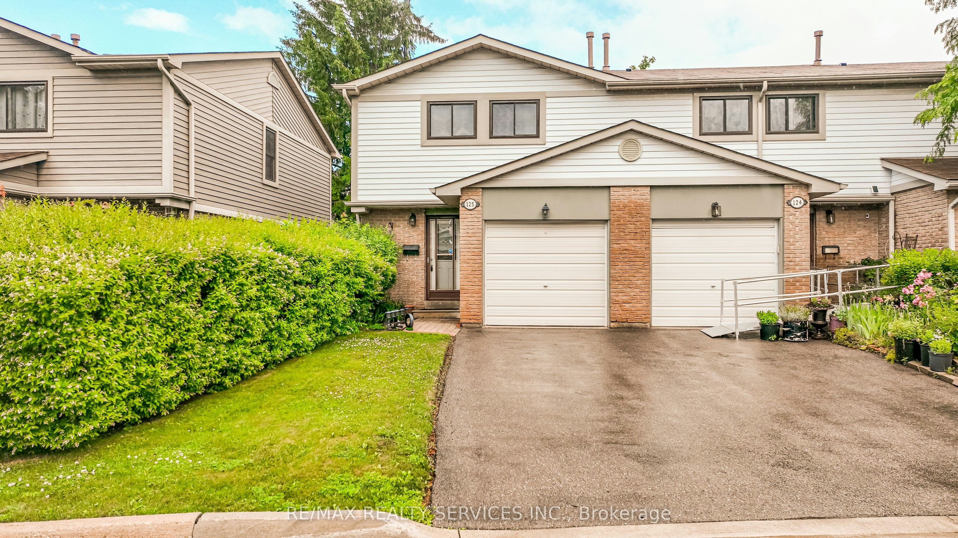 125-125 Ashton Crescent, Brampton, ON, L6S 3J9