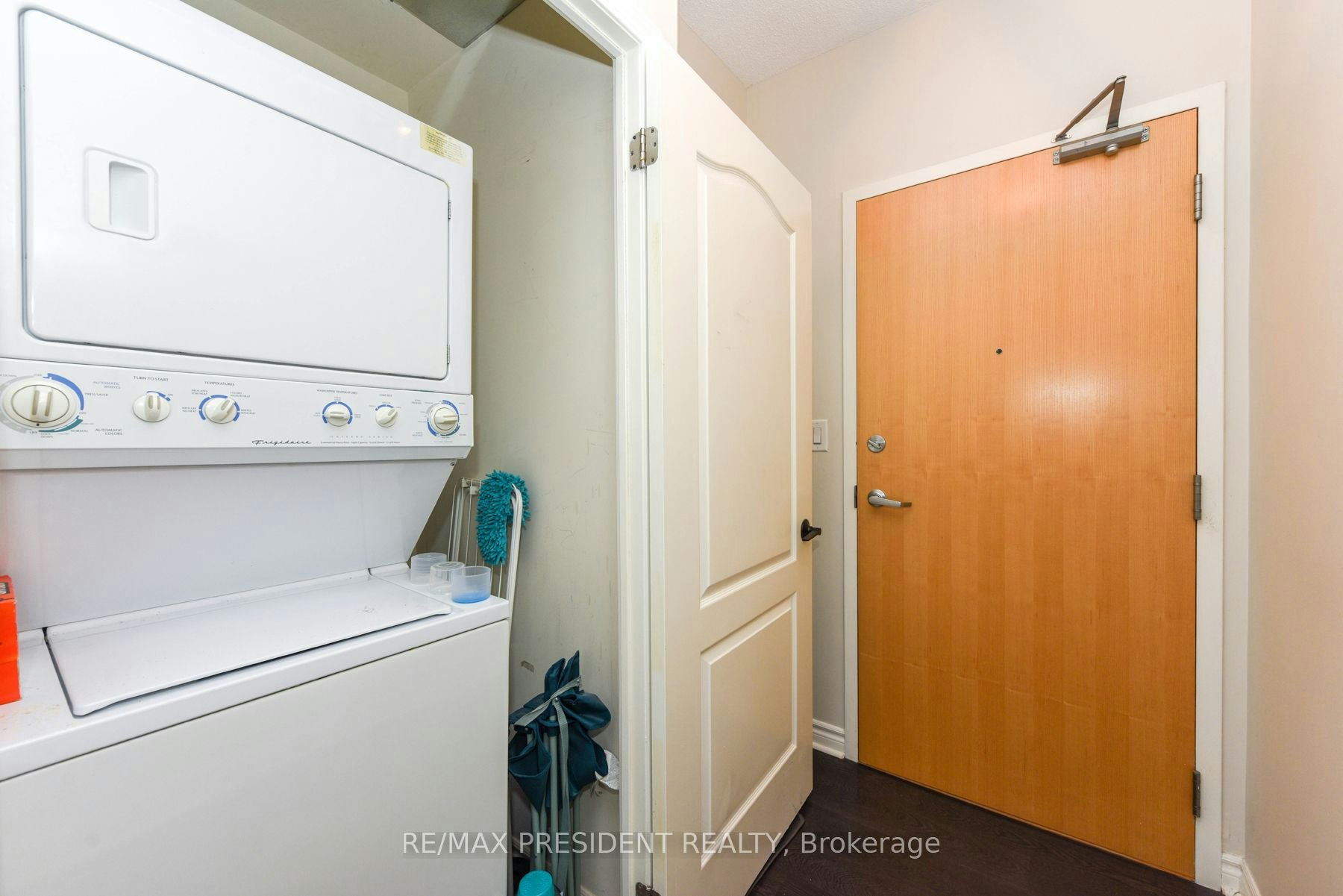 1101-3865 Lake Shore Boulevard W, Toronto, ON, M8W 1R4 - 26